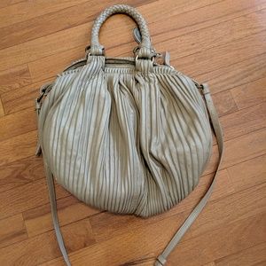 Elie Tahari Tan Leather Purse Shoulder Handbag